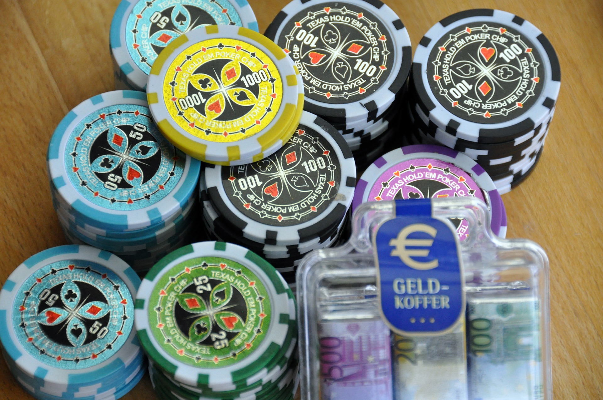 gambling chips
